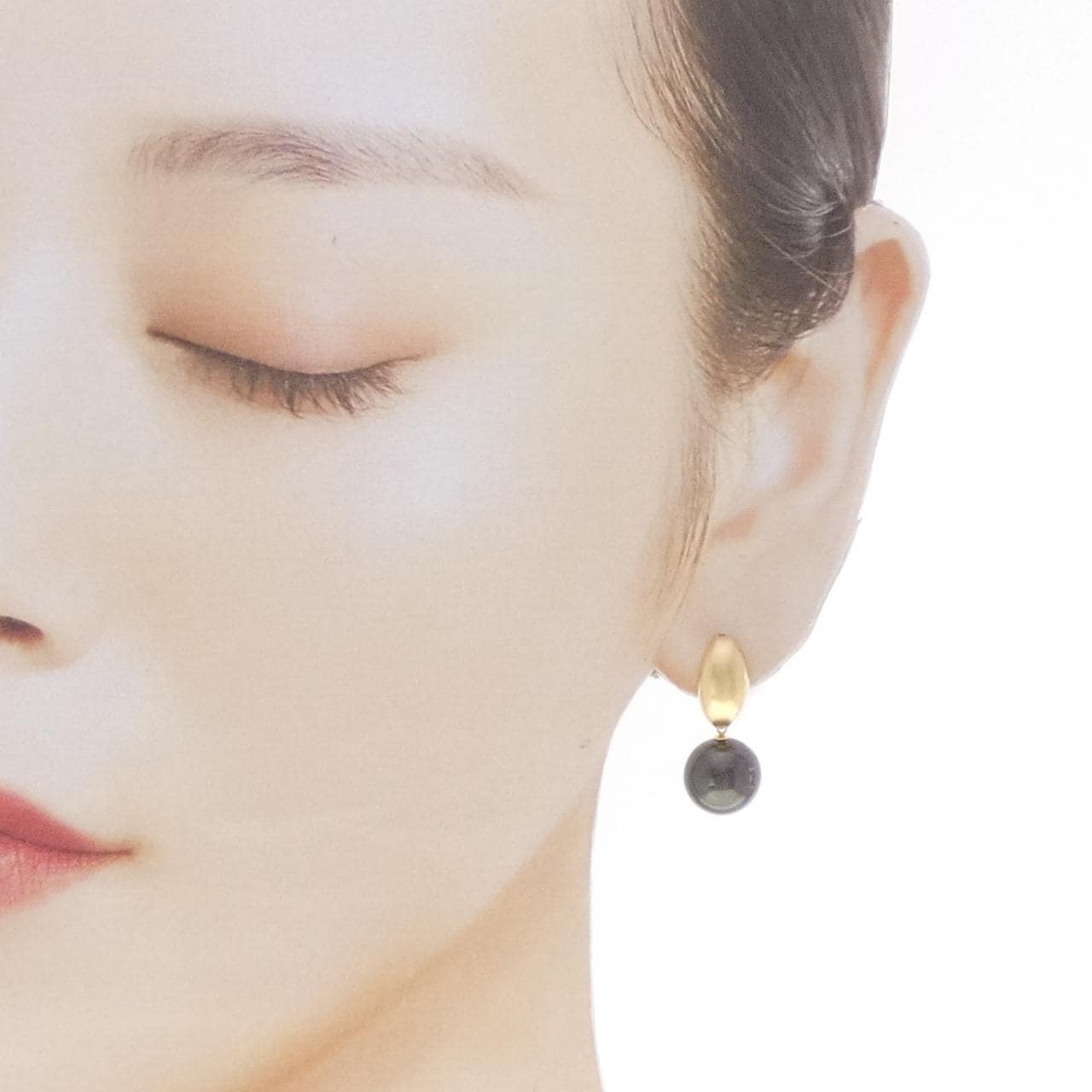 K18YG 黒蝶パール ピアス 10.3mm