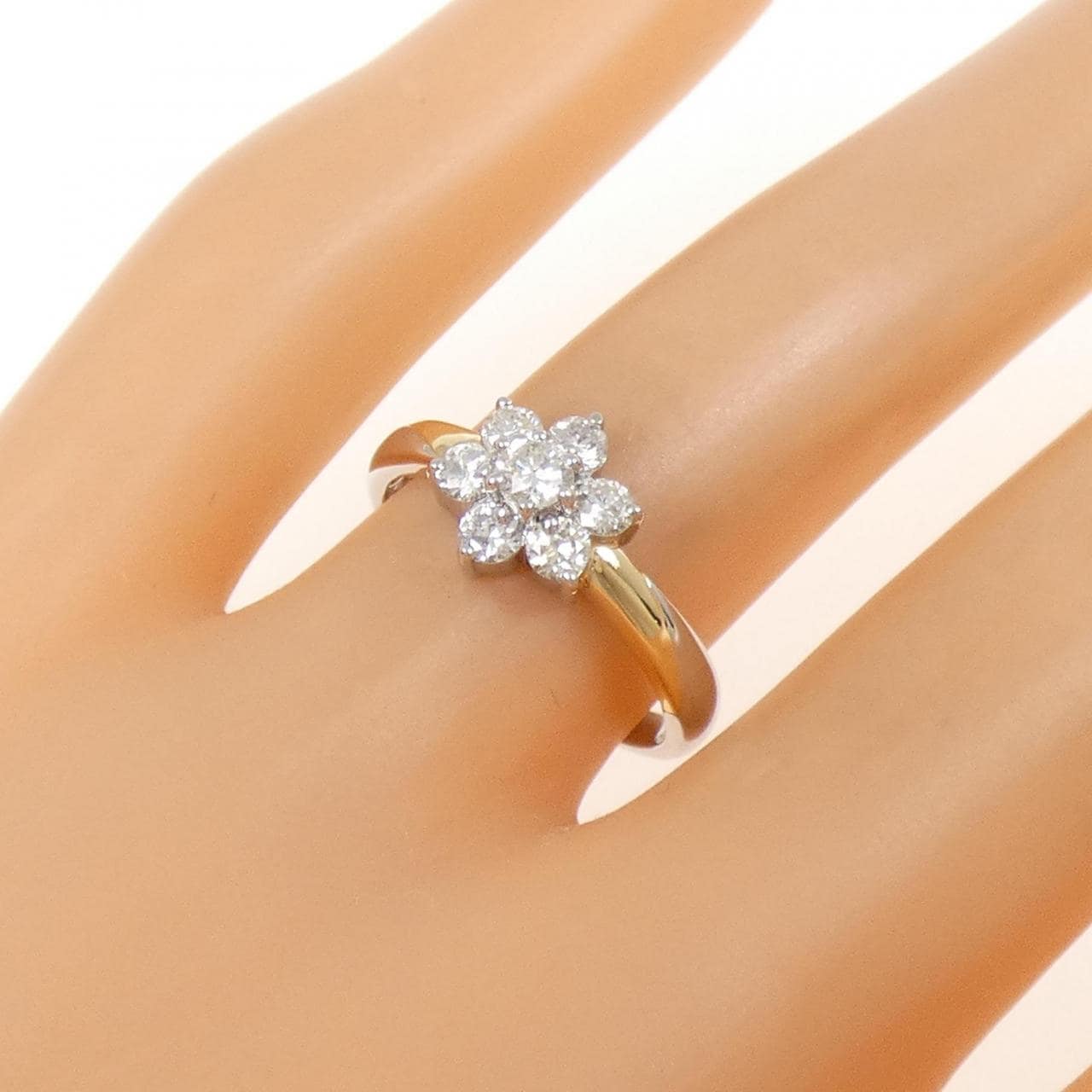 PT900/K18YG フラワー ダイヤモンド リング 0.50CT