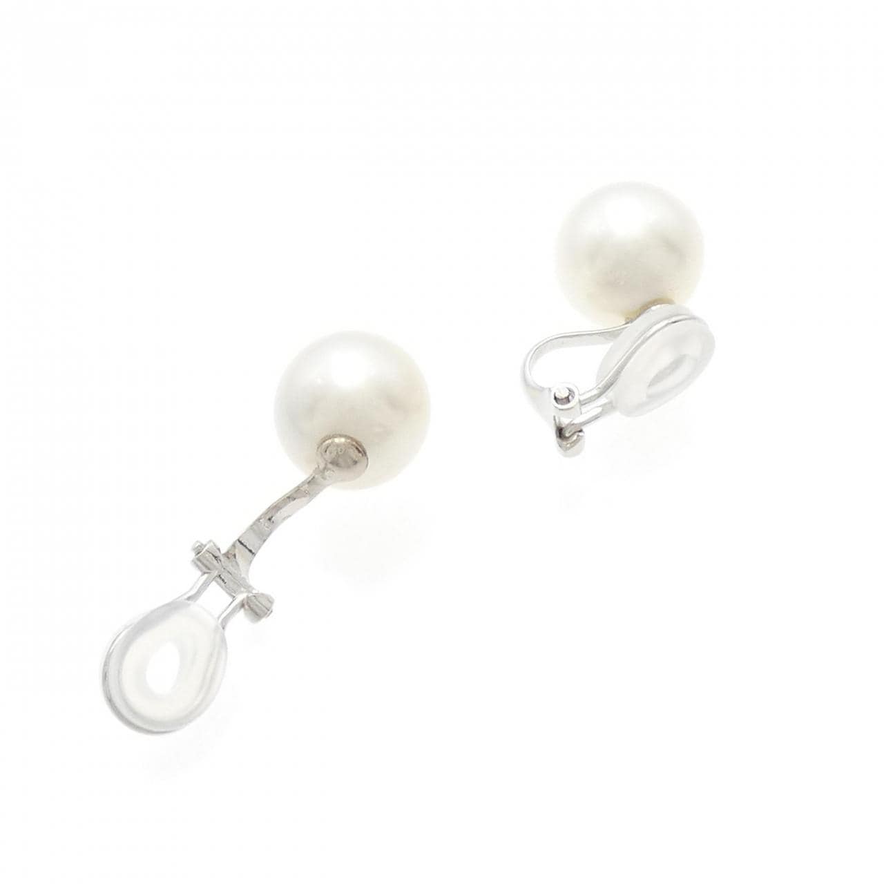 K14WG White Butterfly Pearl Earrings 11.2mm