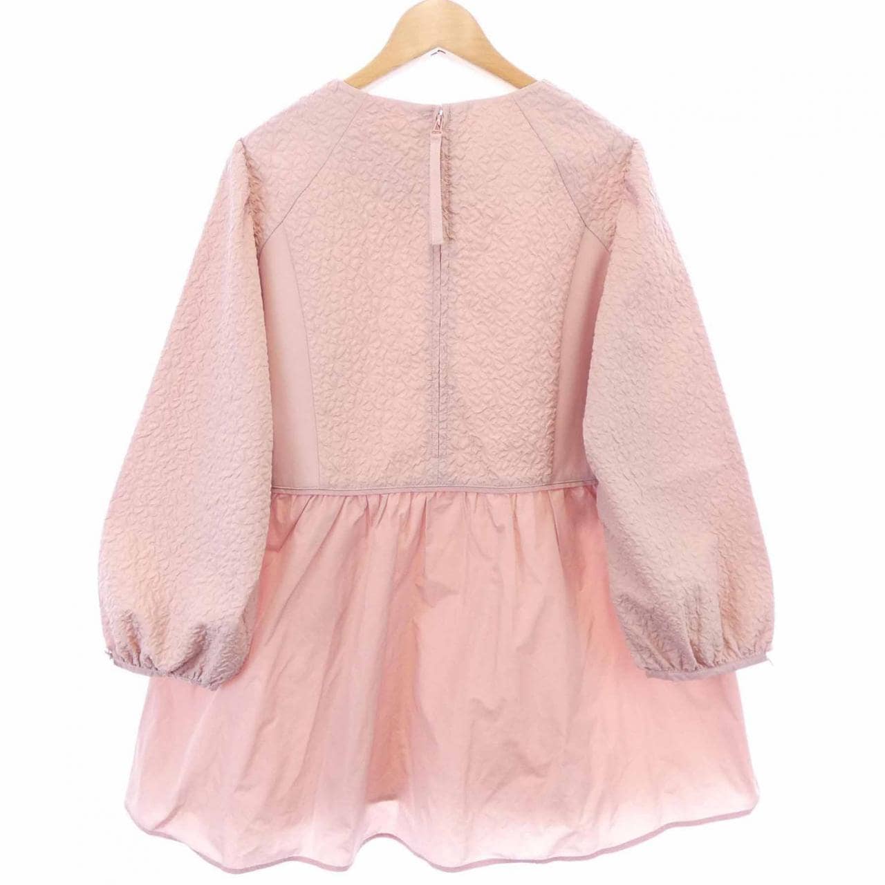 スーパービューティー SUPER BEAUTY トップス