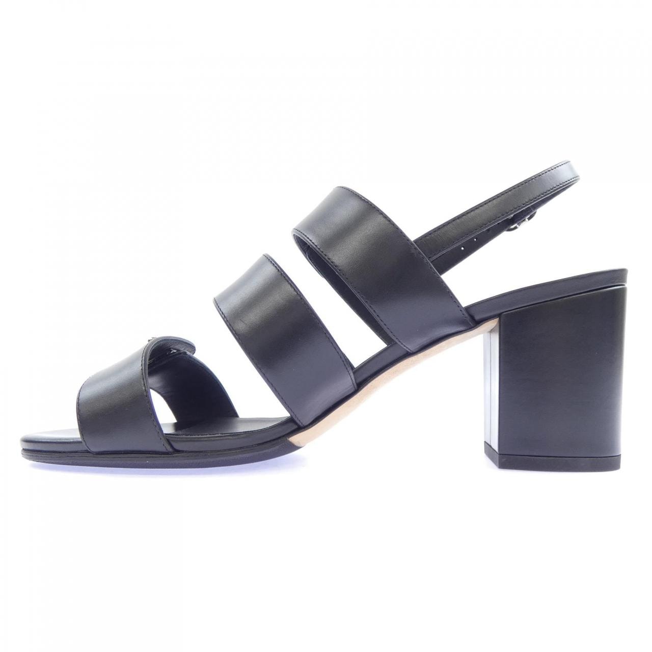 シャネル CHANEL ターンロック G32651X52176 サンダル