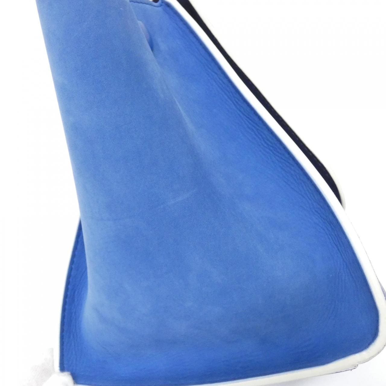 セリーヌ スモール トラペーズ 174683AAY バッグ