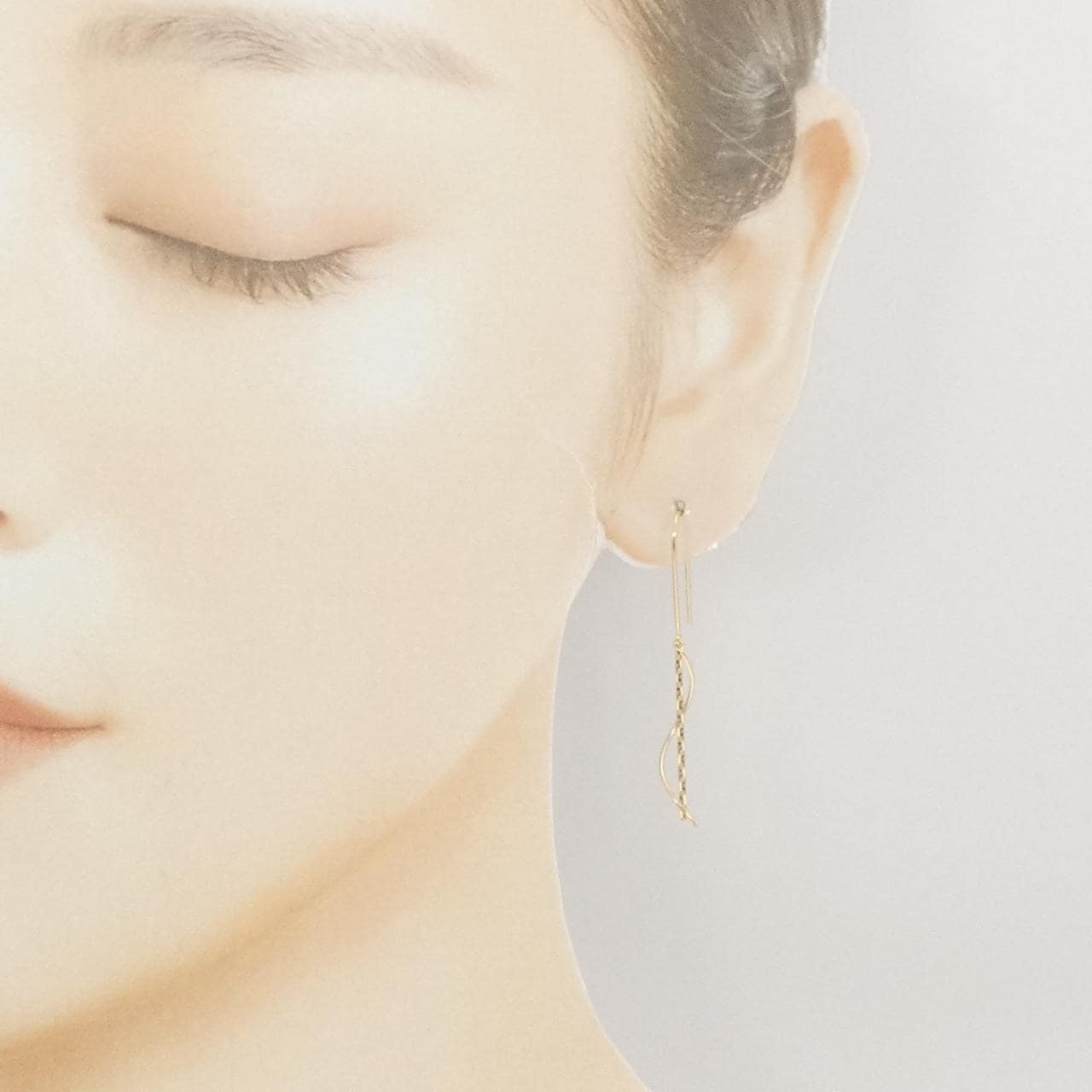 [BRAND NEW] K18YG earrings