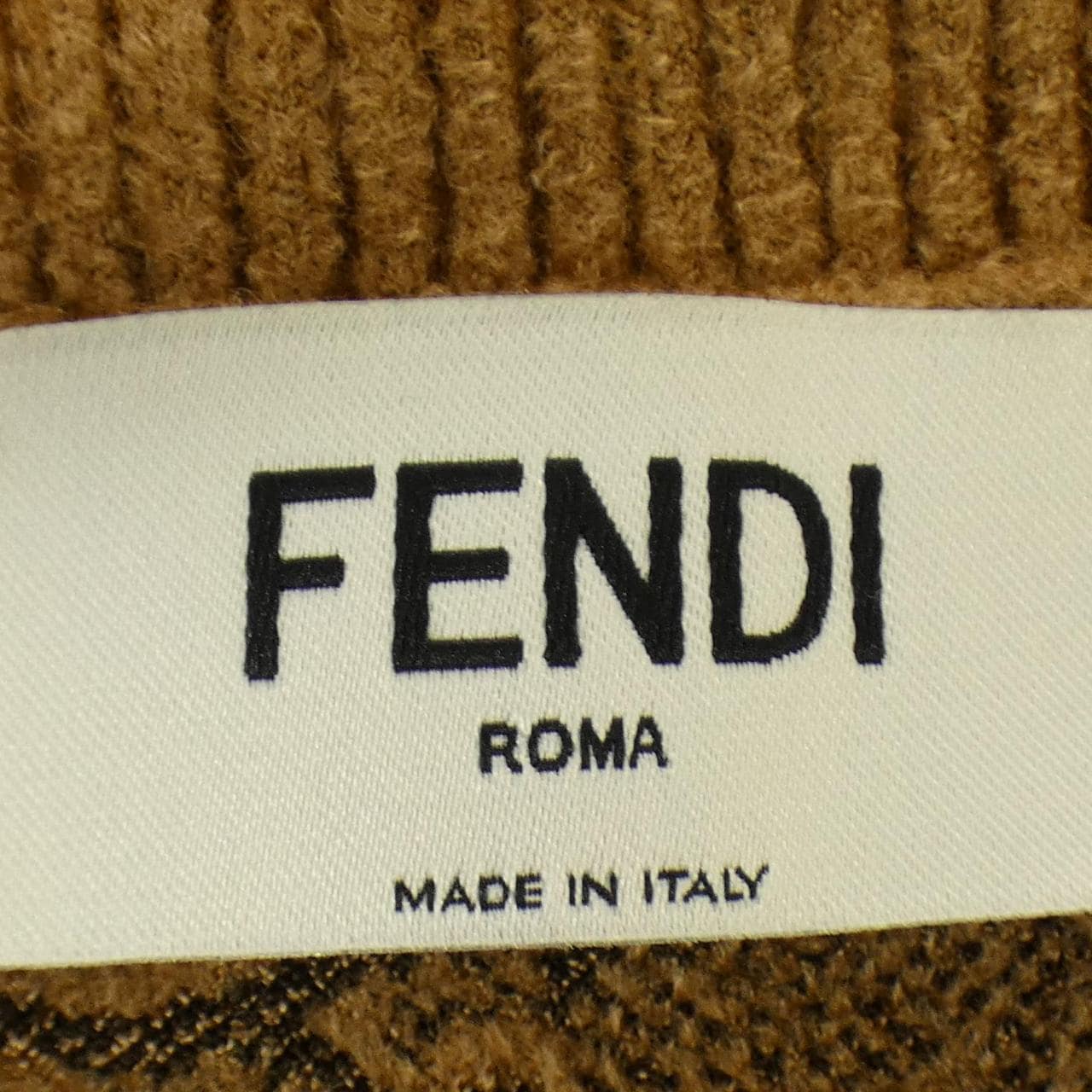 フェンディ FENDI カーディガン