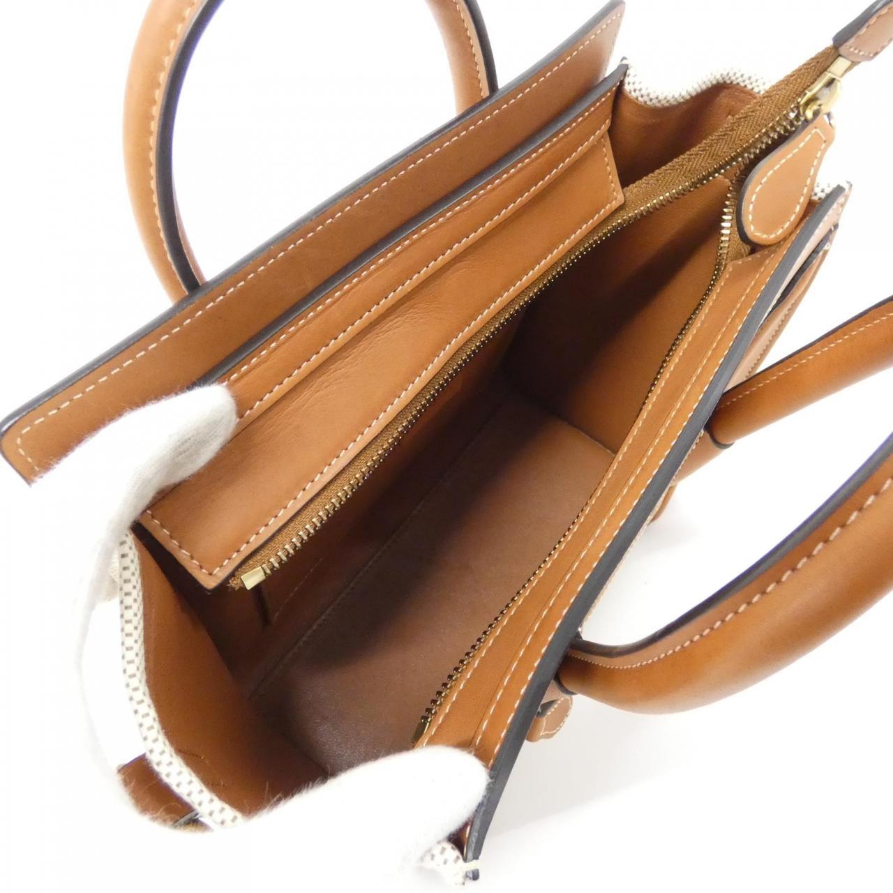 セリーヌ ラゲージ ナノ ショッパー 189242CIO バッグ