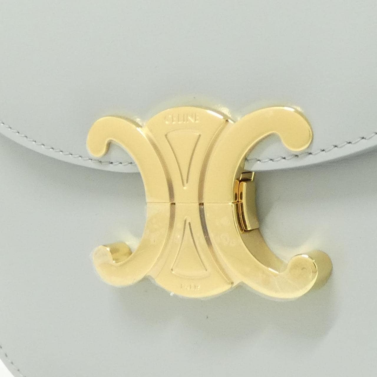 【新品】セリーヌ ブザス クレア 110413BF4 ショルダーバッグ