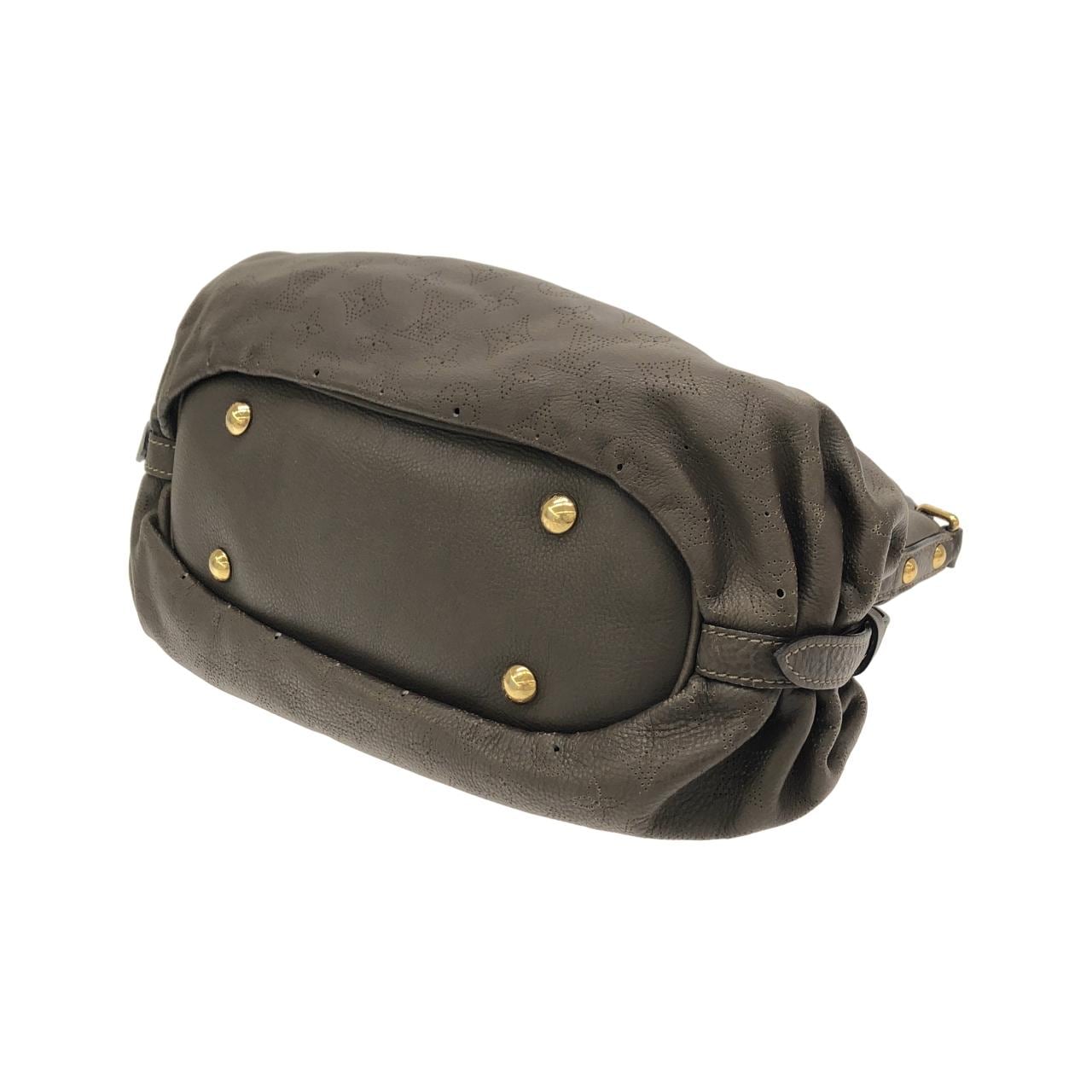 ルイヴィトン マヒナ XS M95768 ショルダーバッグ