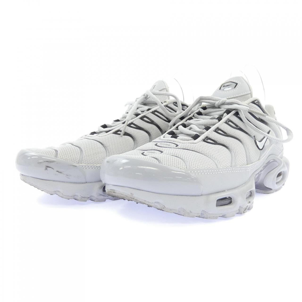 ナイキ NIKE 852630-021 スニーカー