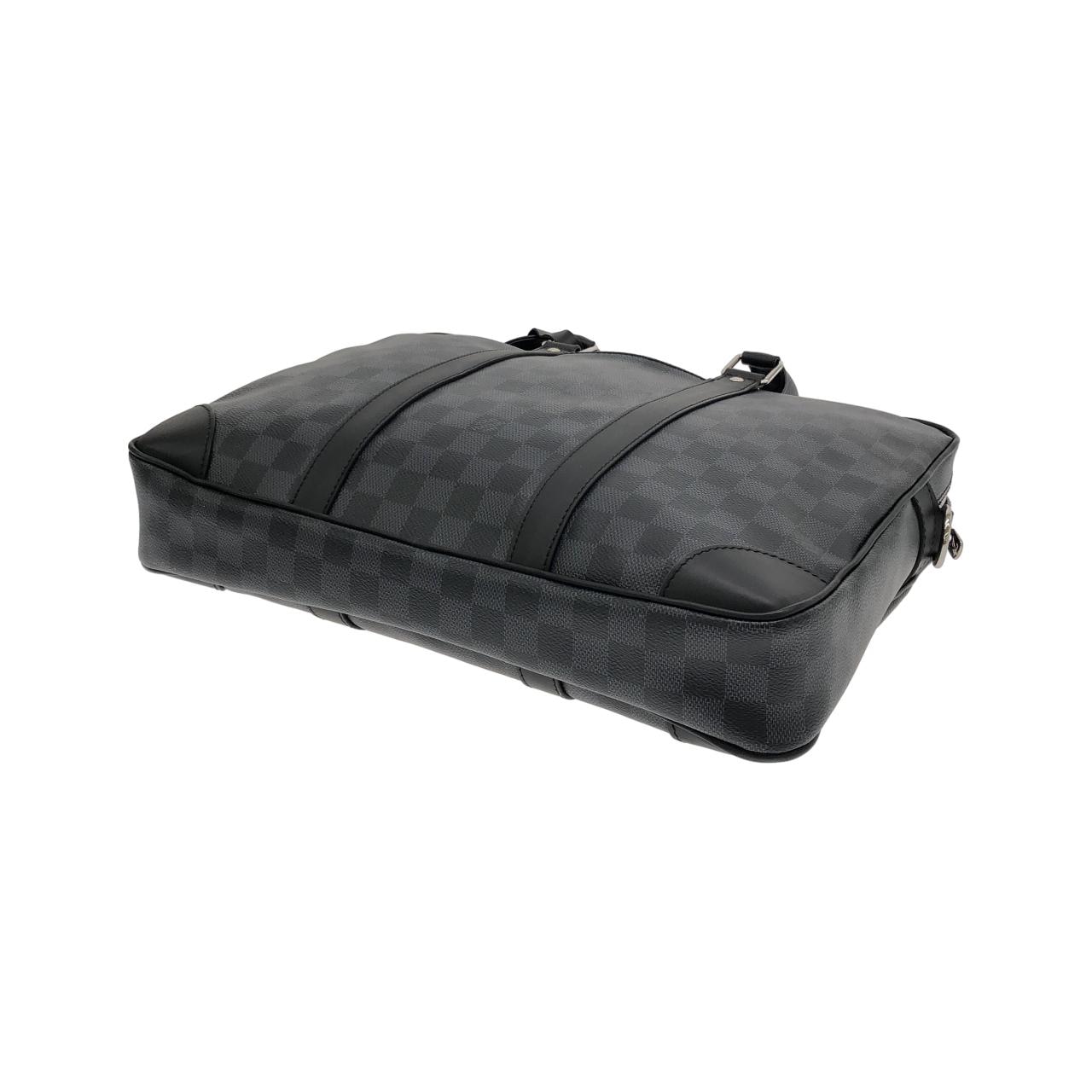 ルイヴィトン ダミエ グラフィット ポルト ドキュマン ヴォワヤージュ N40445 バッグ