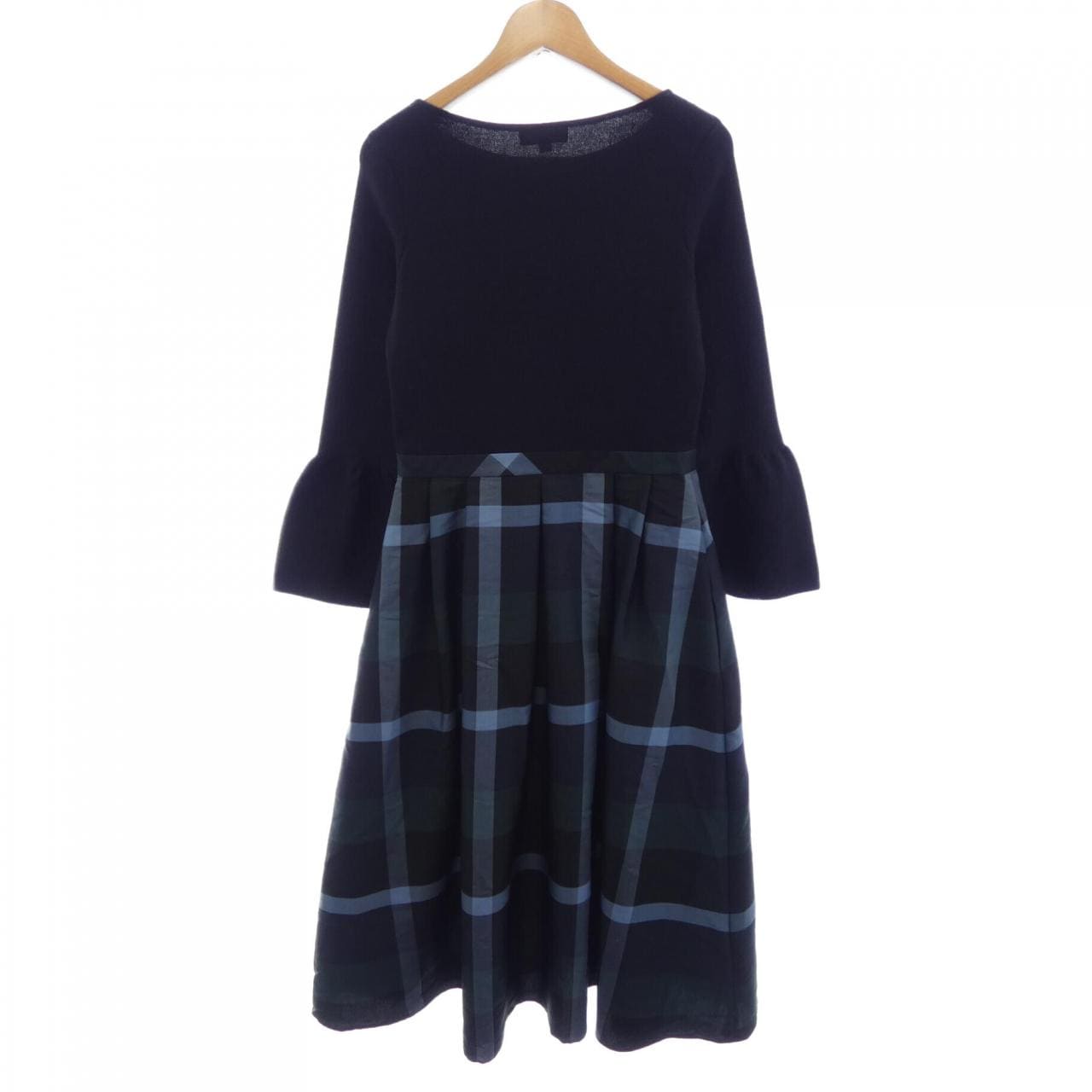 ブルーレーベルクレストブリッジ BLUE LABEL CRESTBRIDGE ワンピース