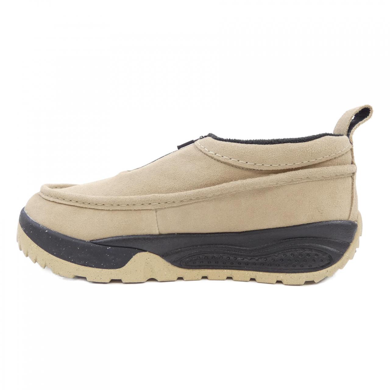 ナイキ NIKE スニーカー