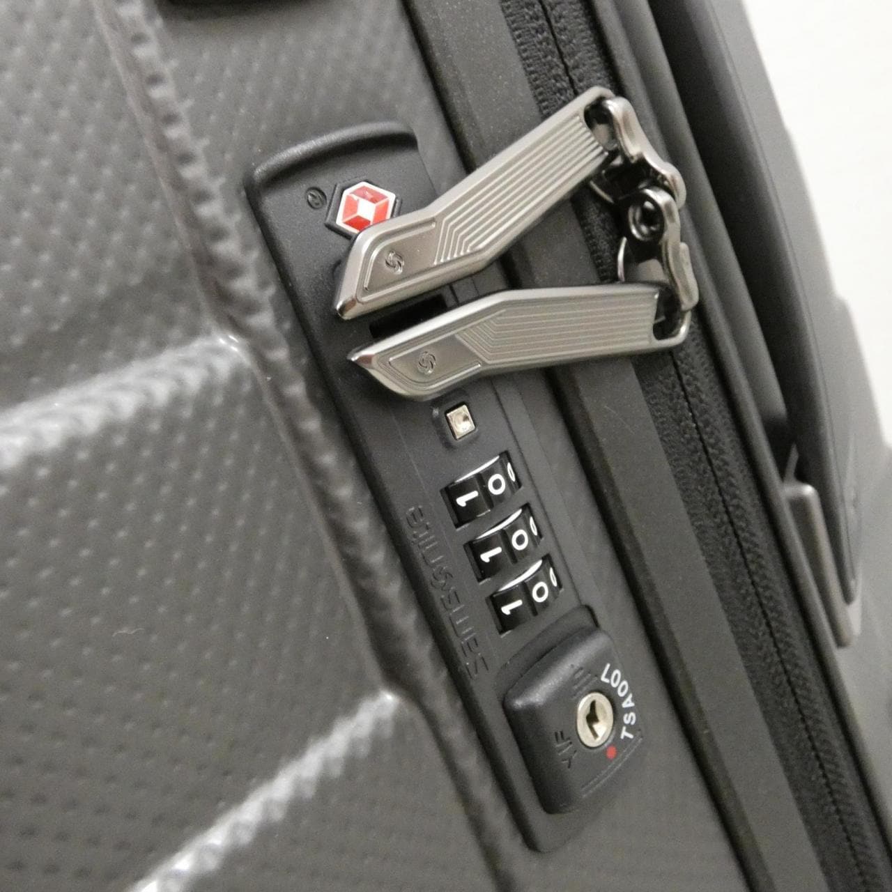 【新品】サムソナイト PROXIS SPINNER 75 98L 126042 キャリーバッグ