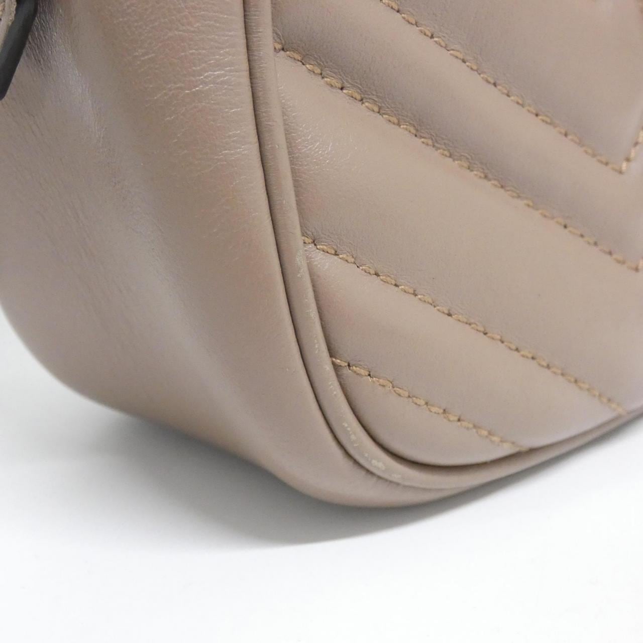 グッチ GG MARMONT 447632 DTD1T ショルダーバッグ