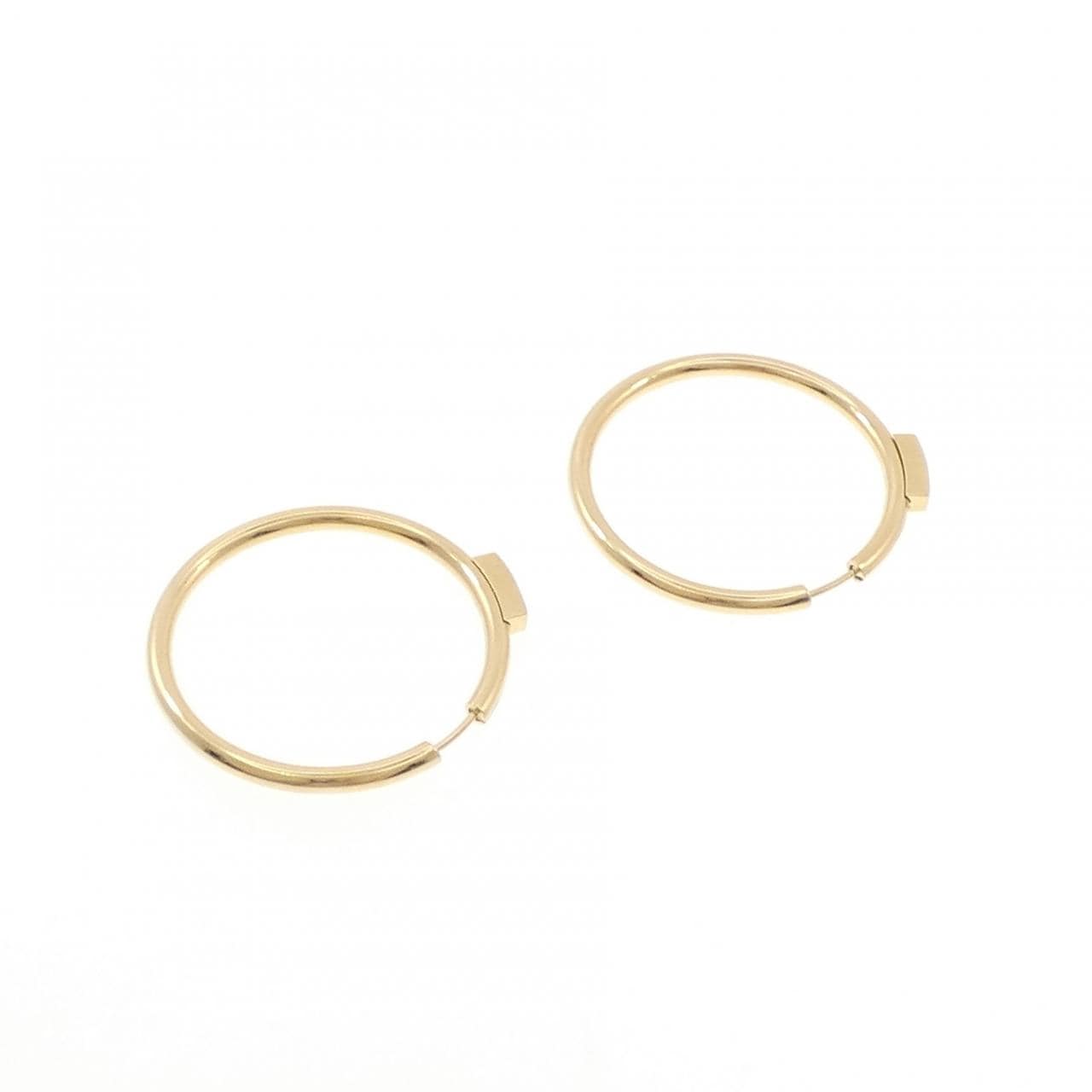 セリーヌ システム ラージ ピアス