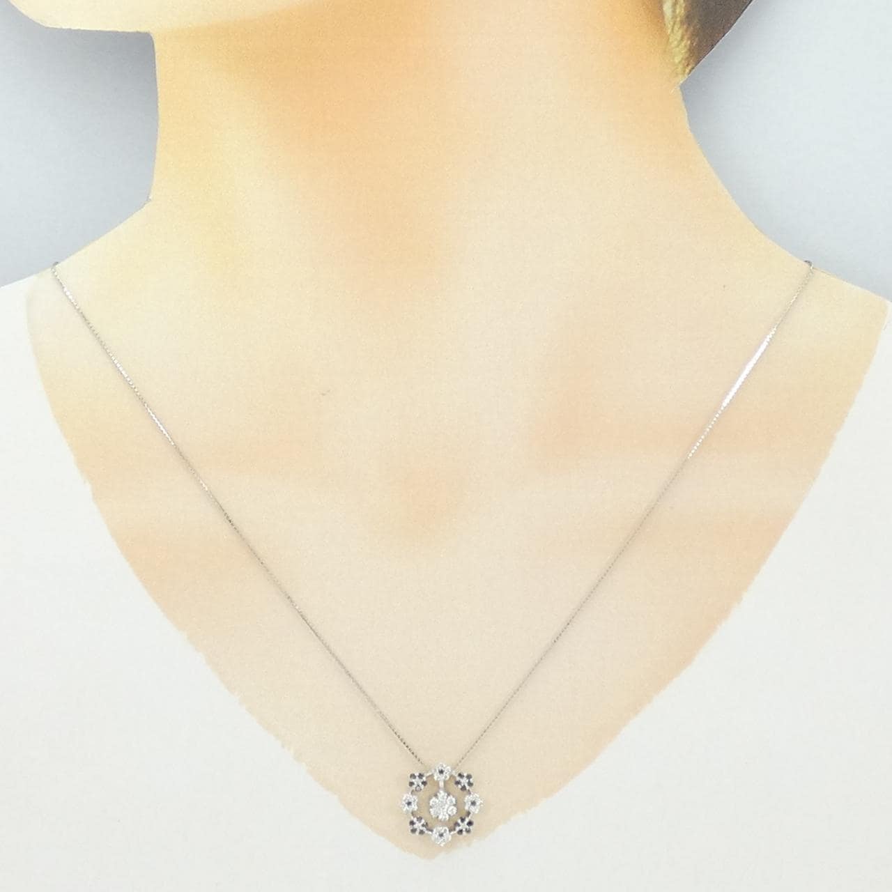K18WG 2WAY フラワー ダイヤモンド ネックレス 0.65CT