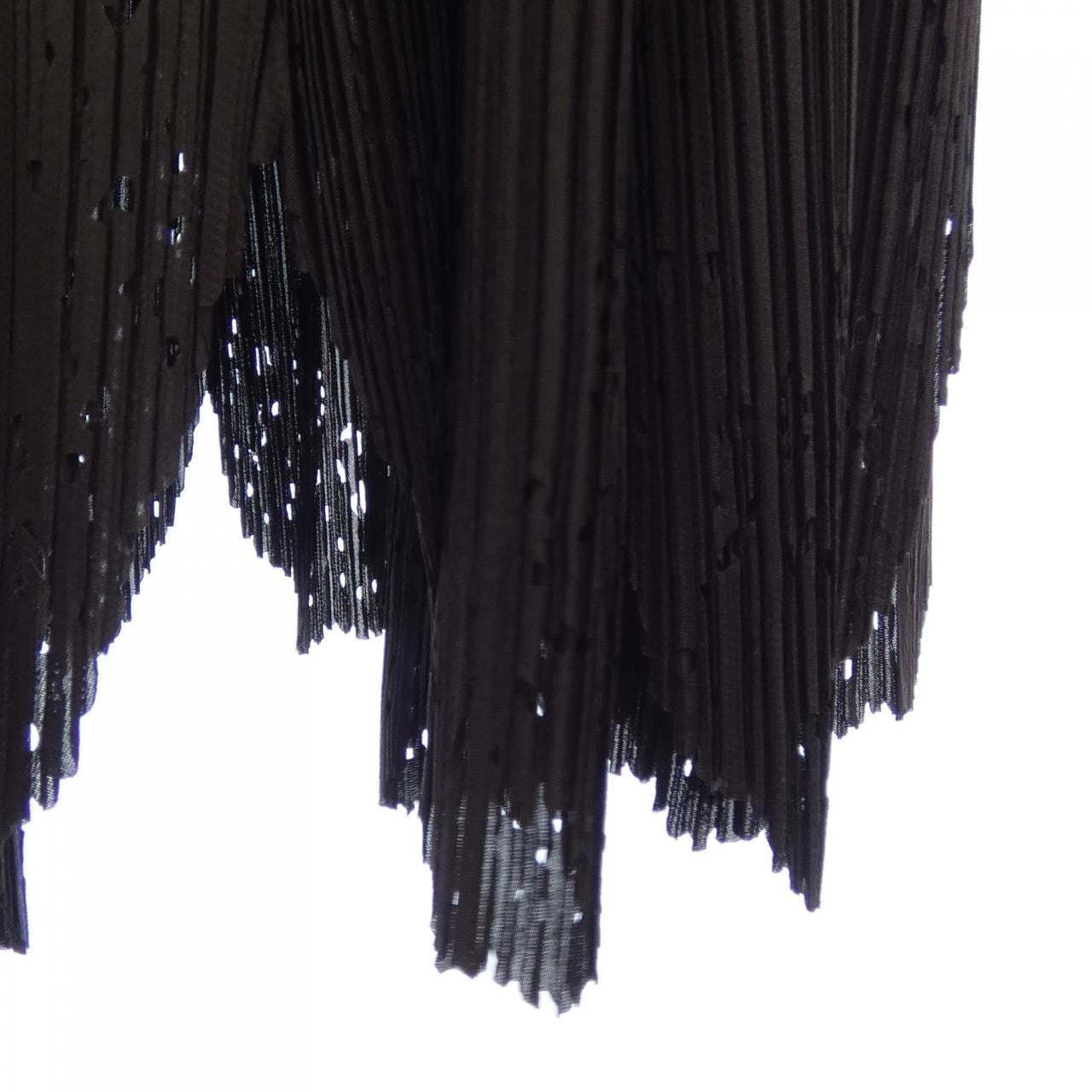 プリーツプリーズ PLEATS PLEASE スカート