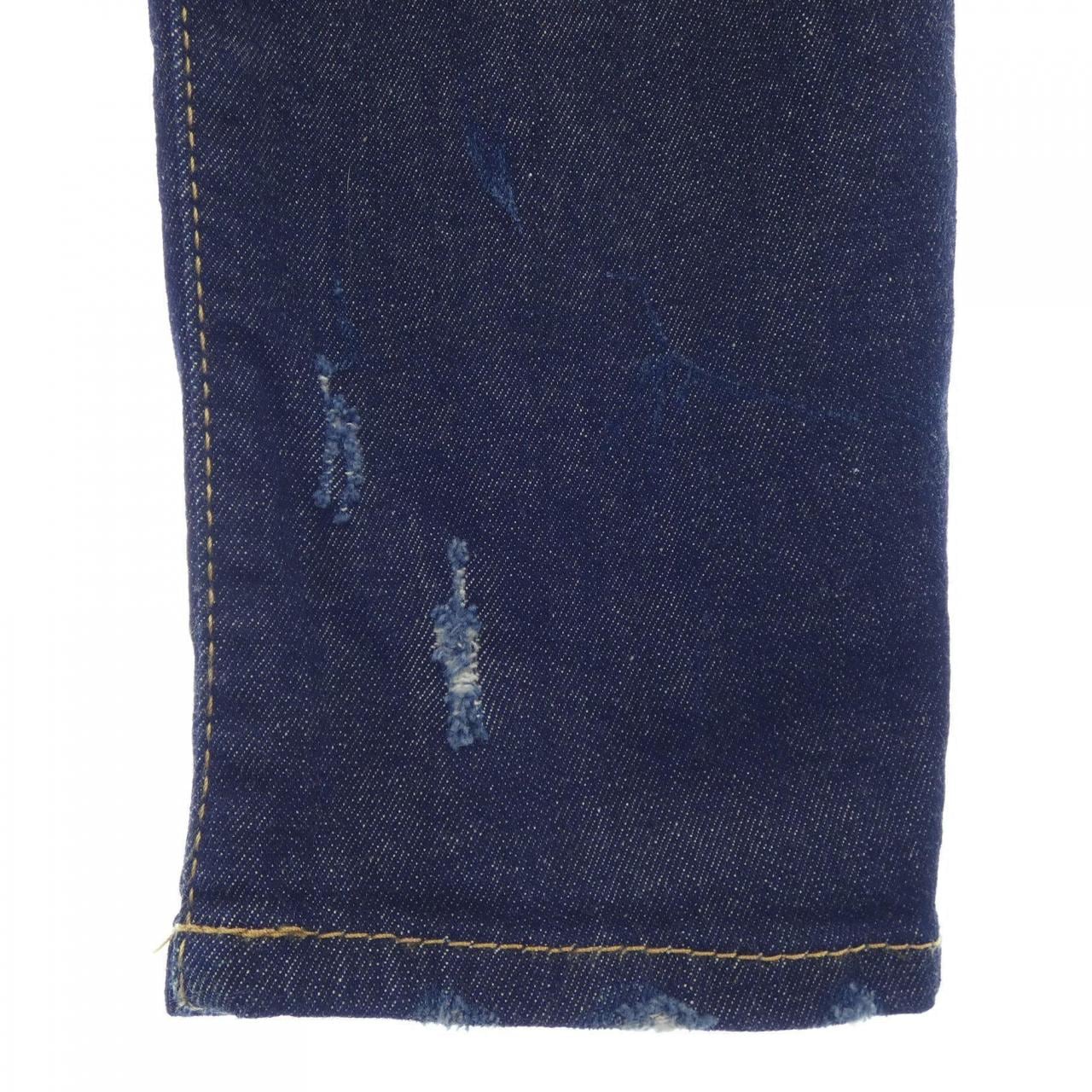 ディースクエアード DSQUARED2 S74LB0120 ジーンズ