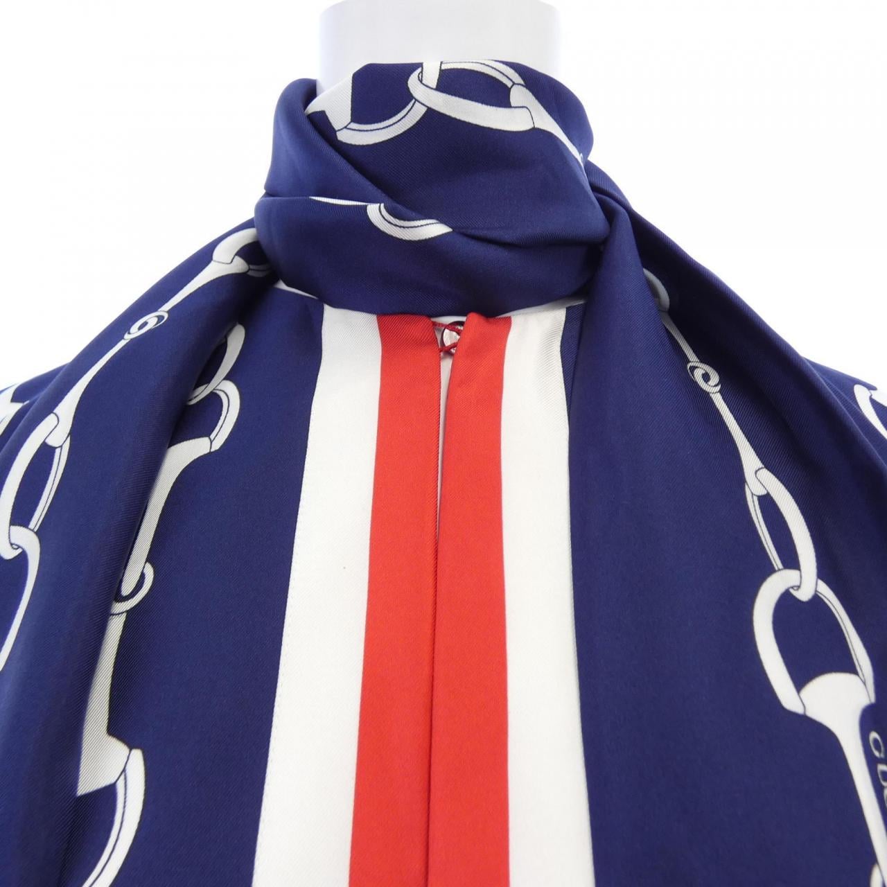 グッチ GUCCI 788118 ZAQRZ トップス