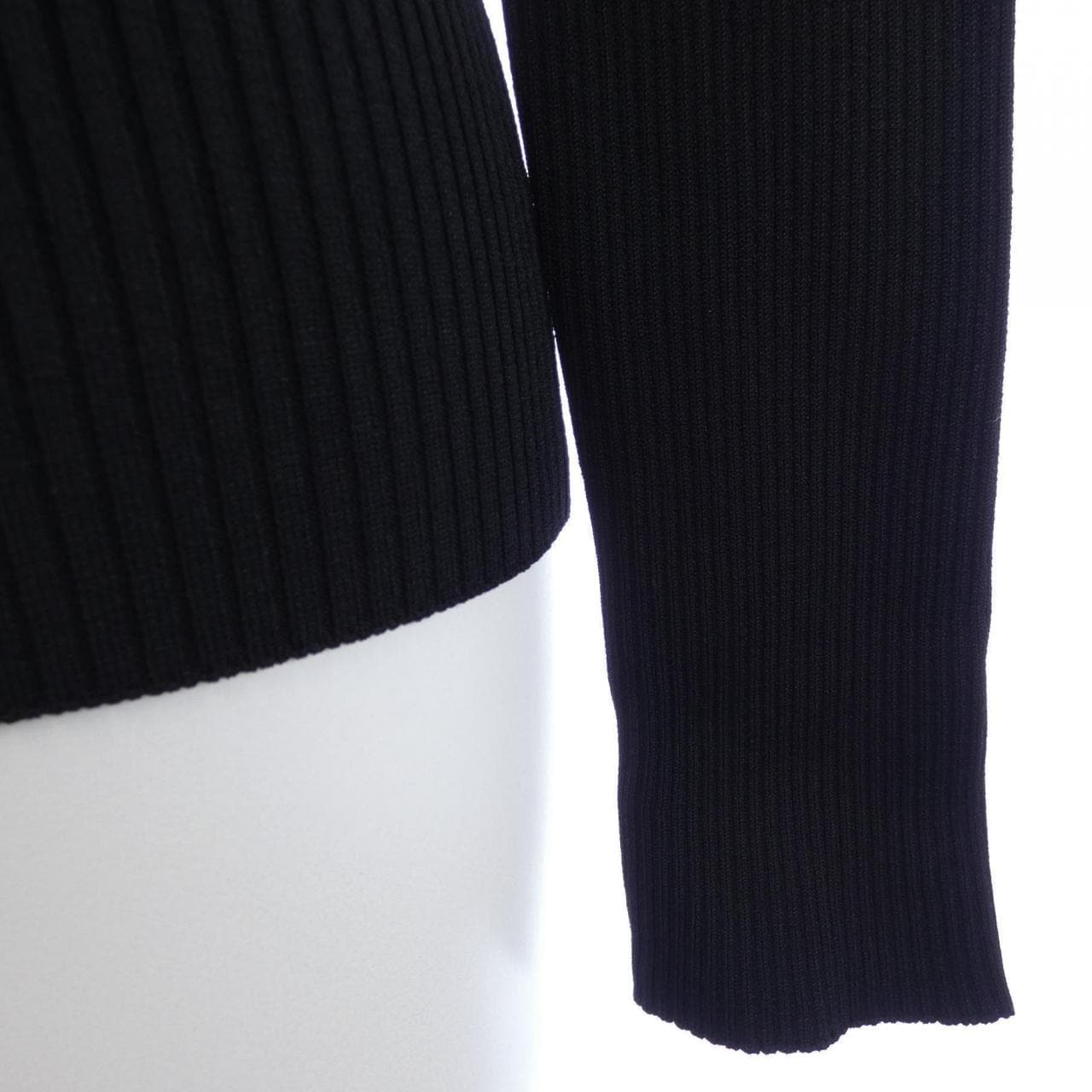 バレンシアガ BALENCIAGA 570828 T5101 ニット