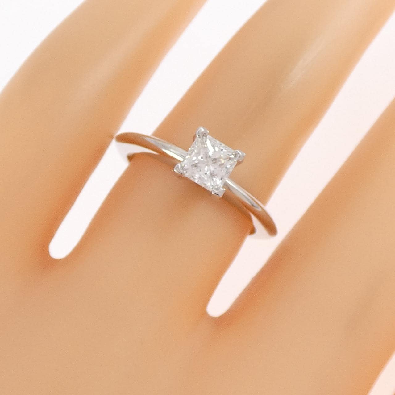 ティファニー プリンセス リング 0.57CT