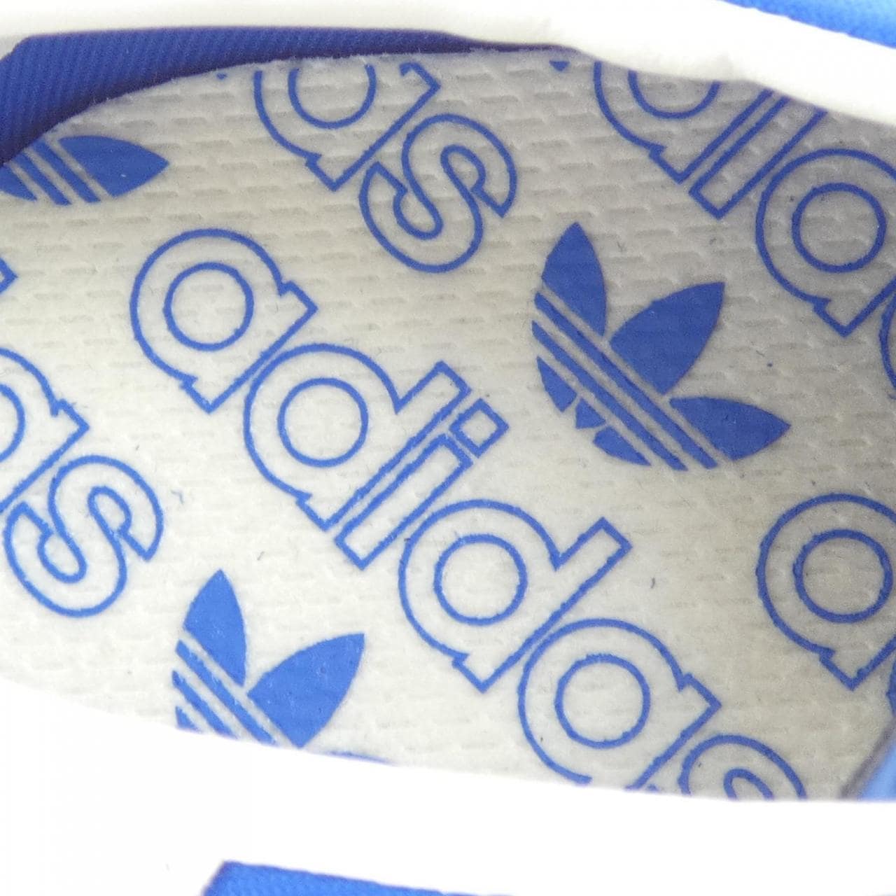 アディダス ADIDAS IG2132 スニーカー