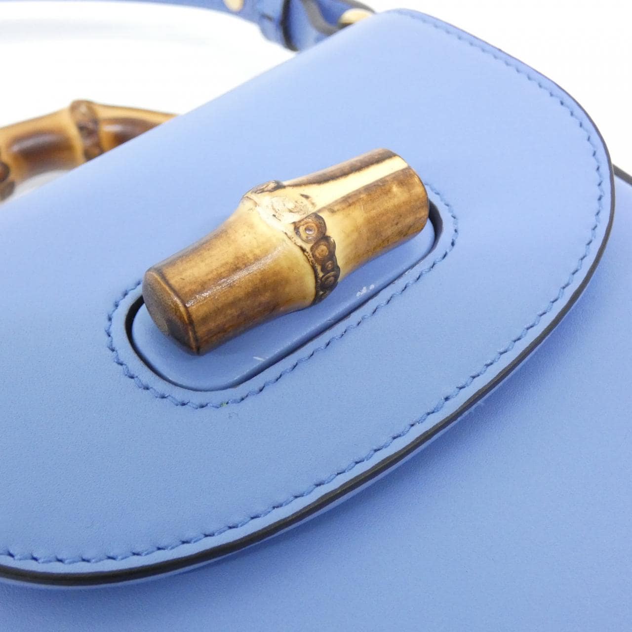 グッチ 702106 UZY0T バッグ