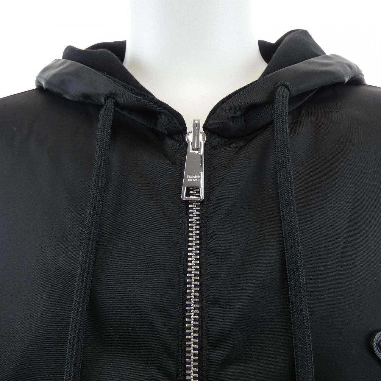 プラダ PRADA トライアングルロゴ UJL41B SOOO 11JE ブルゾン