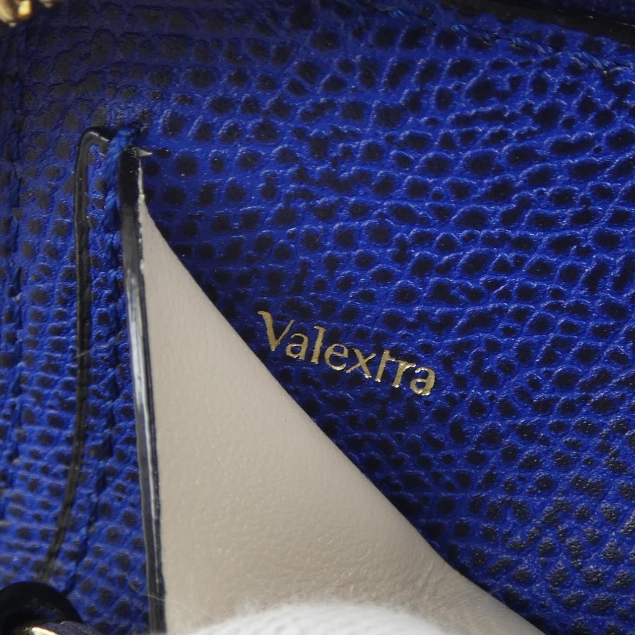 VALEXTRA KEY CASE