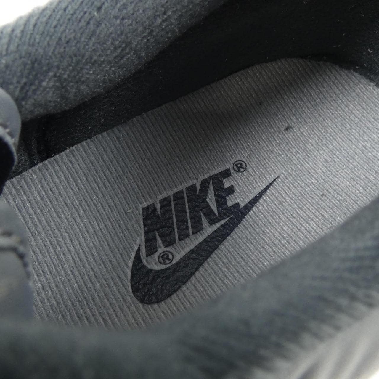 ナイキ NIKE スニーカー