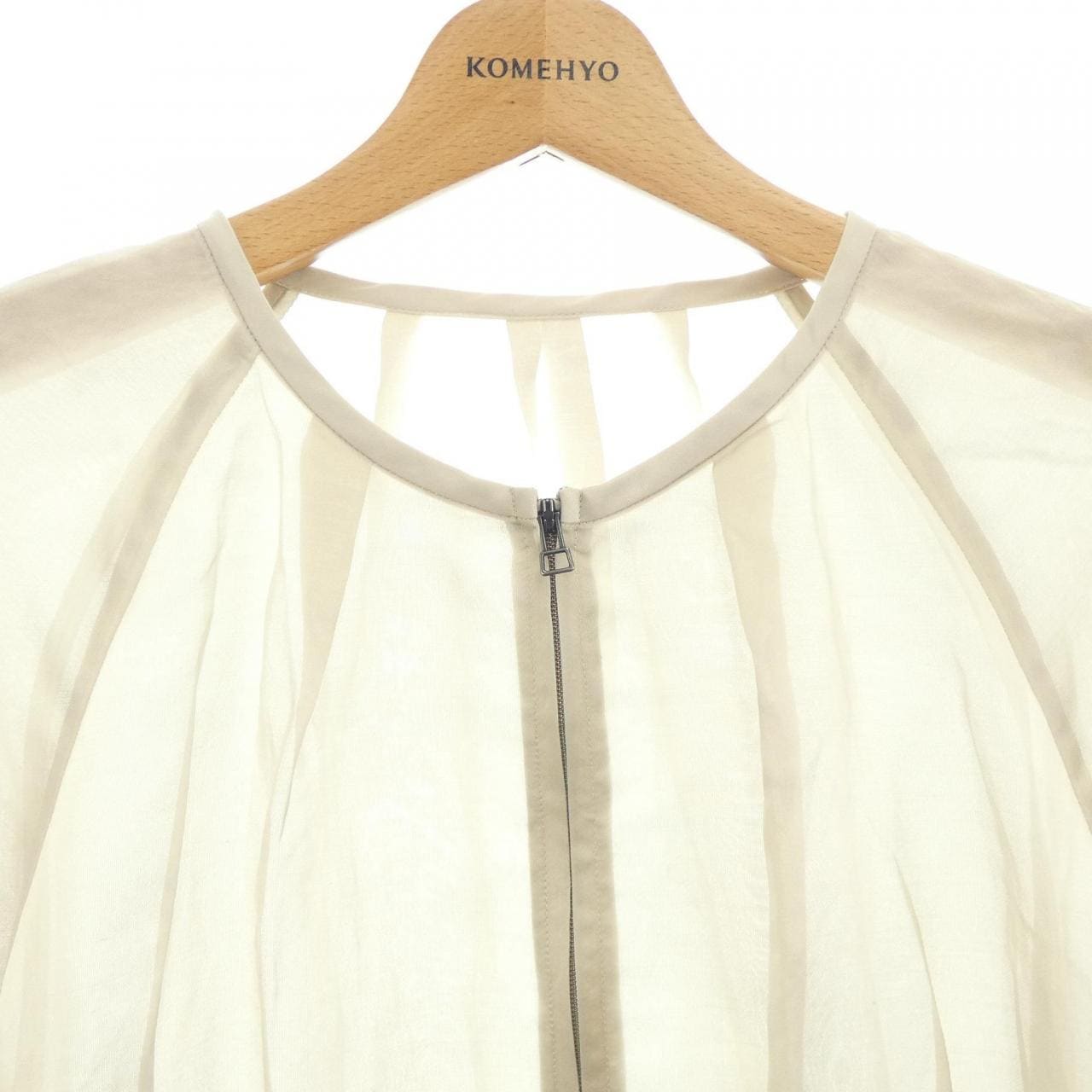 アンタイトル UNTITLED トップス