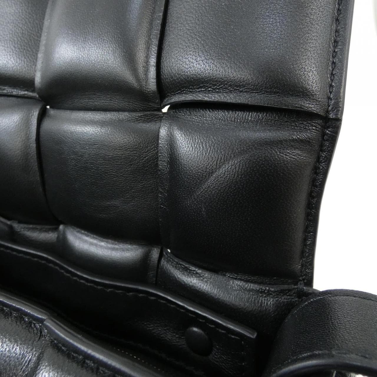 ボッテガヴェネタ 591970 VCQR1 ショルダーバッグ