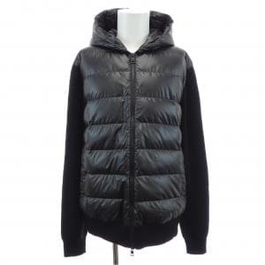 モンクレール MONCLER 20919B00041 ダウンジャケット