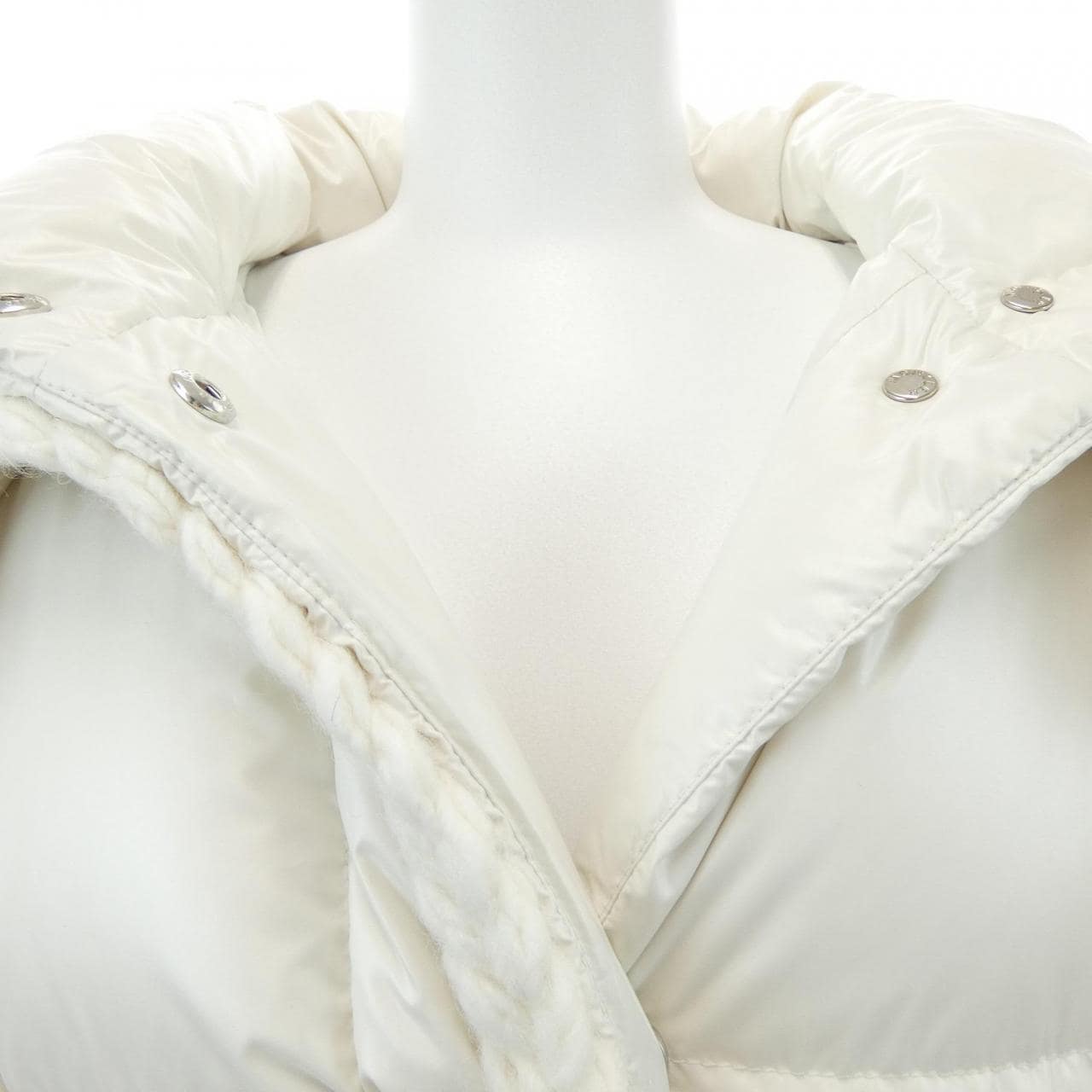 モンクレール MONCLER CORNEILLE ダウンジャケット