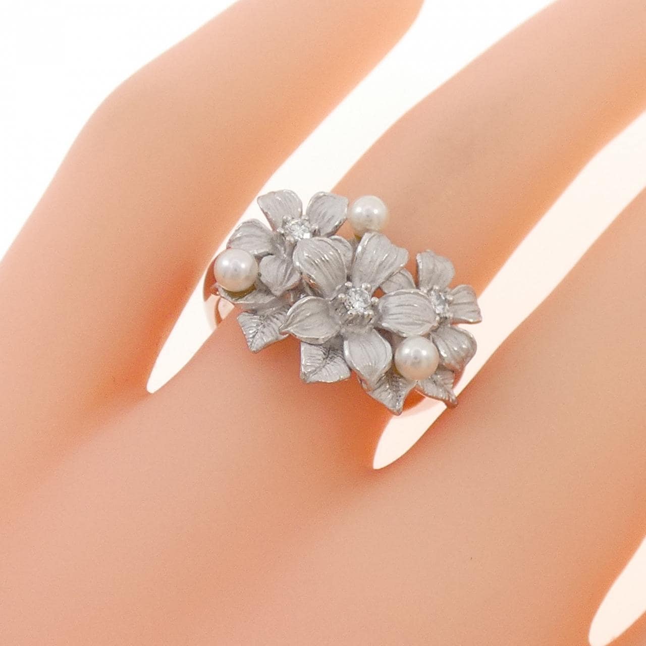 PT900 フラワー アコヤパール リング