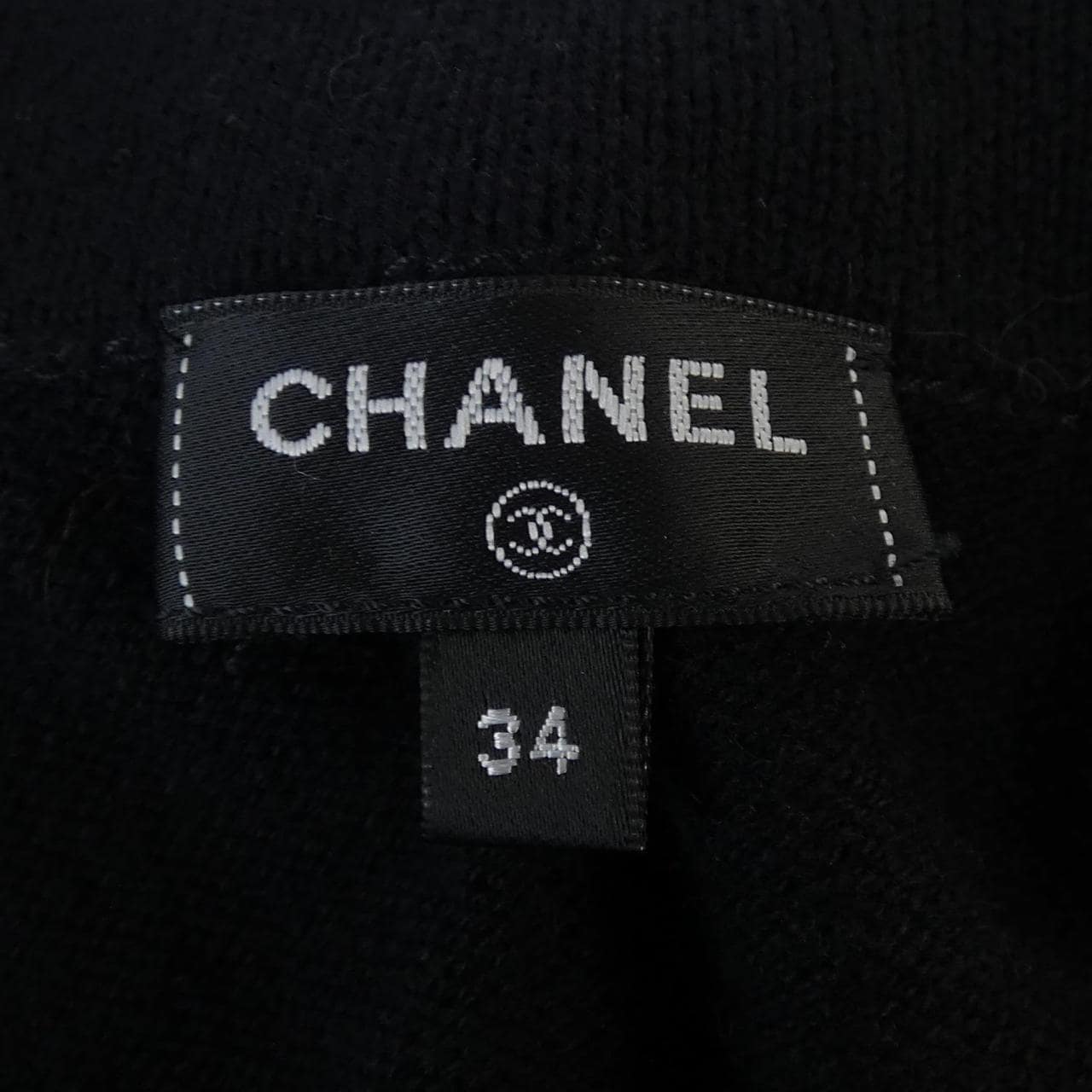 シャネル CHANEL METIERS D'ART LOOK52 P73102K10512 カーディガン
