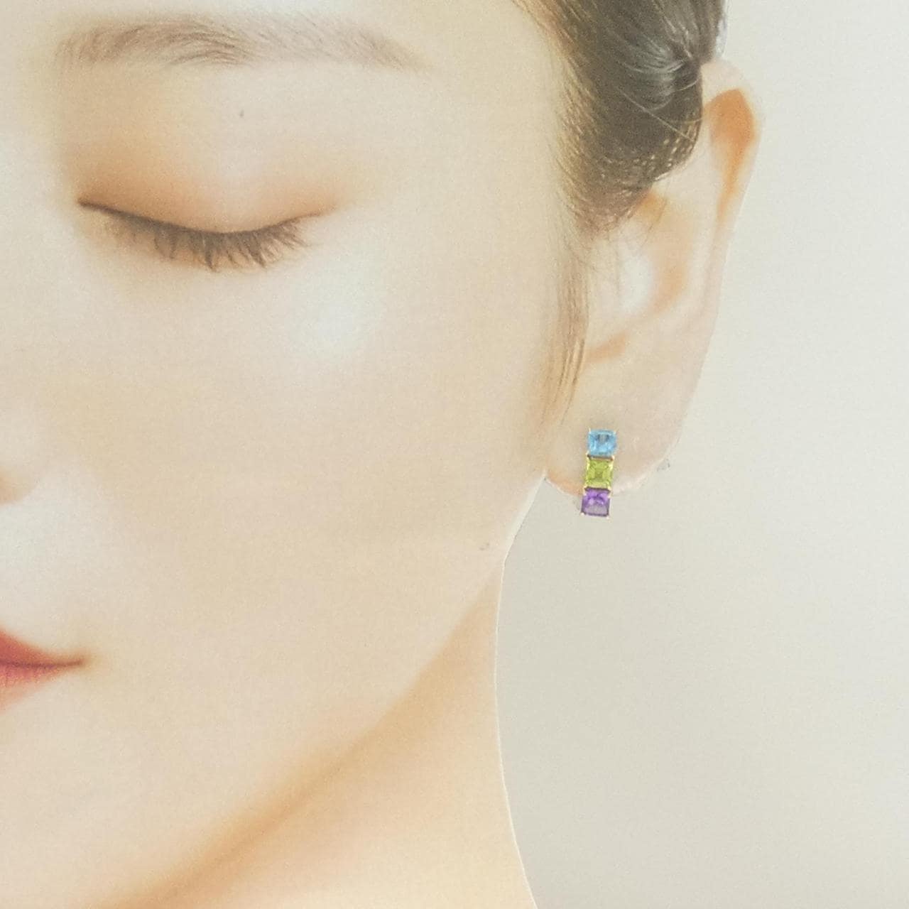 K18YG カラーストーン ピアス