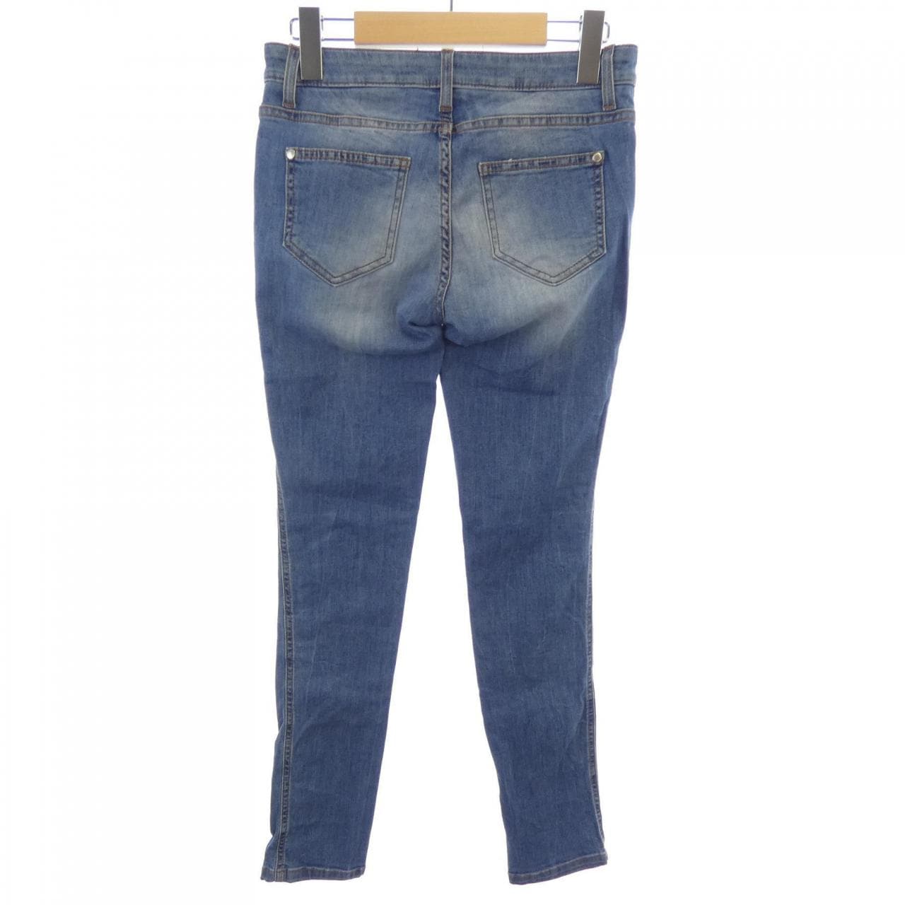 エルマンノシュエルビーノ ERMANNO SCERVINO ジーンズ