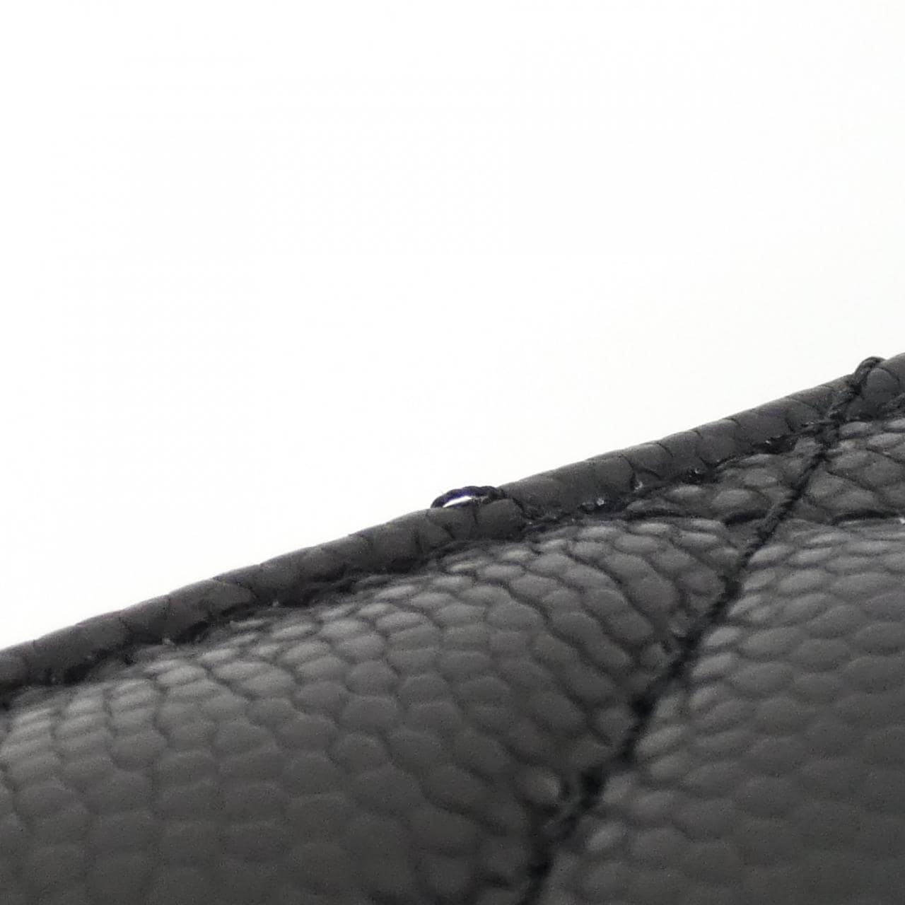 シャネル チェーンクラッチ