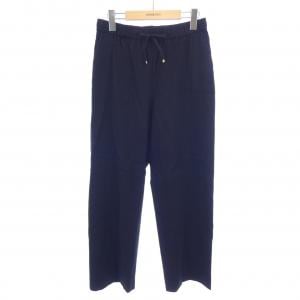 ニジュウサンク 23区 パンツ