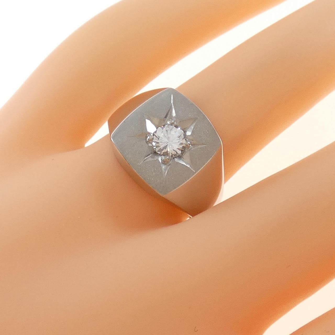 PT Seal Diamond Ring 0.33CT