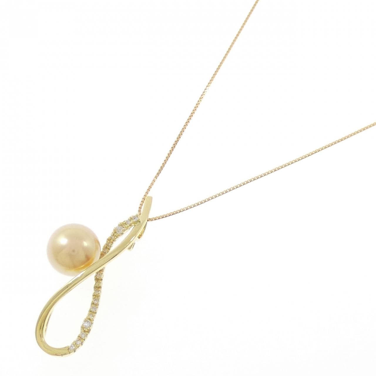 18K Yellow Gold White Butterfly Pearl Necklace 10mm
