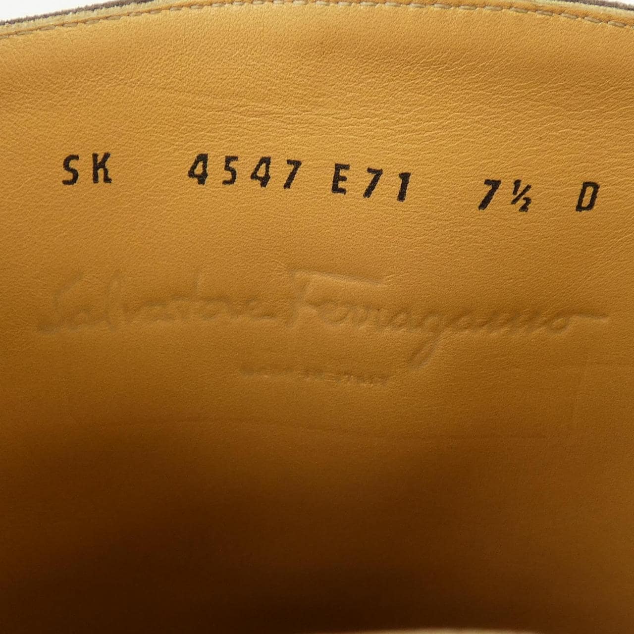 サルヴァトーレフェラガモ SALVATORE FERRAGAMO ロングブーツ