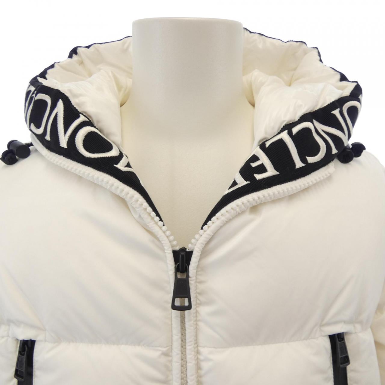 モンクレール MONCLER MONTCLA ダウンジャケット