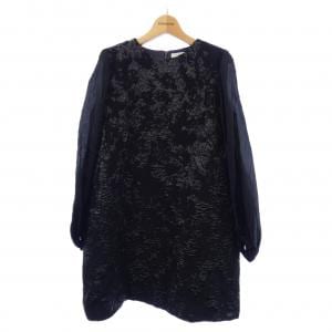 アドーア ADORE ワンピース