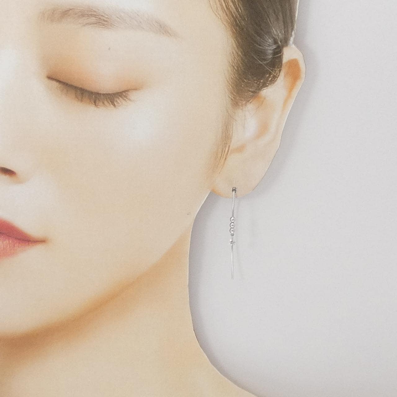 K18WG ダイヤモンド ピアス 0.16CT