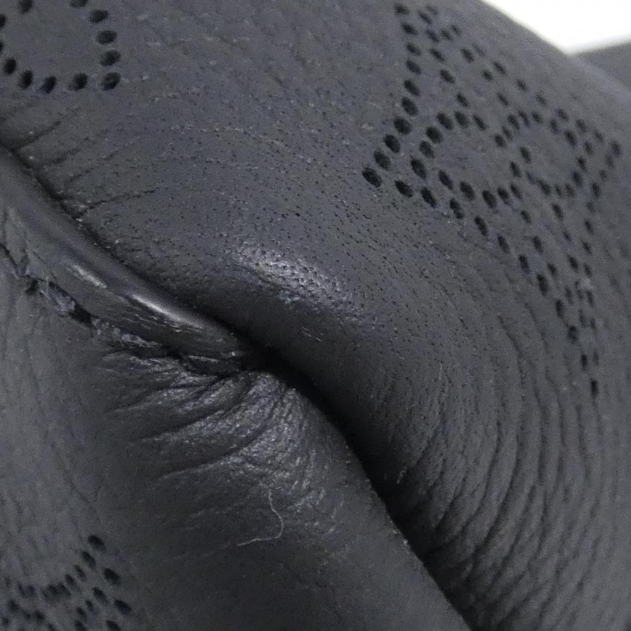 ルイヴィトン マヒナ ベラ トート M59200 バッグ