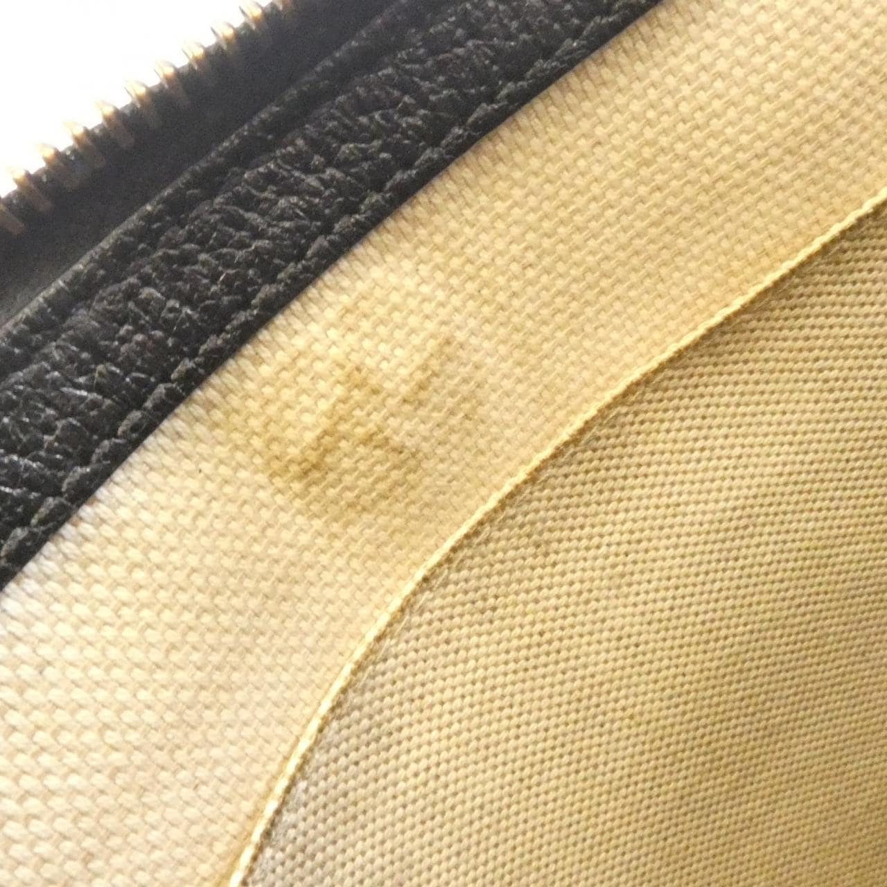 Gucci GG Marmont 547077 DJ20T化妝包