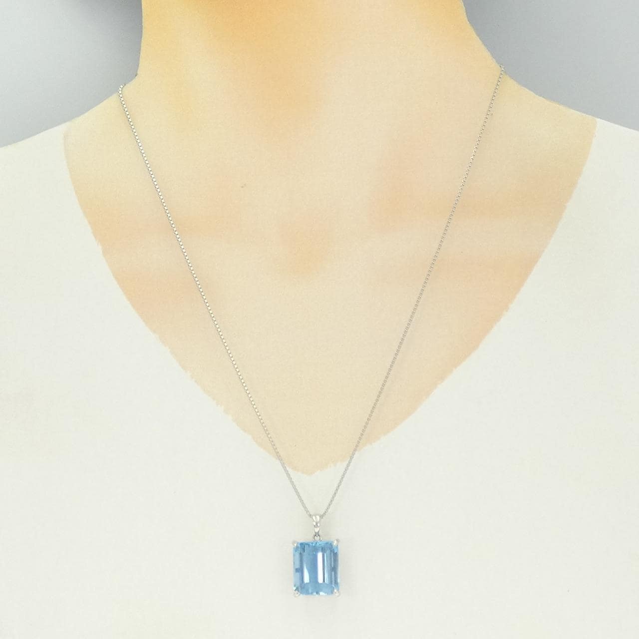 PT900/PT850 アクアマリン ネックレス 14.49CT