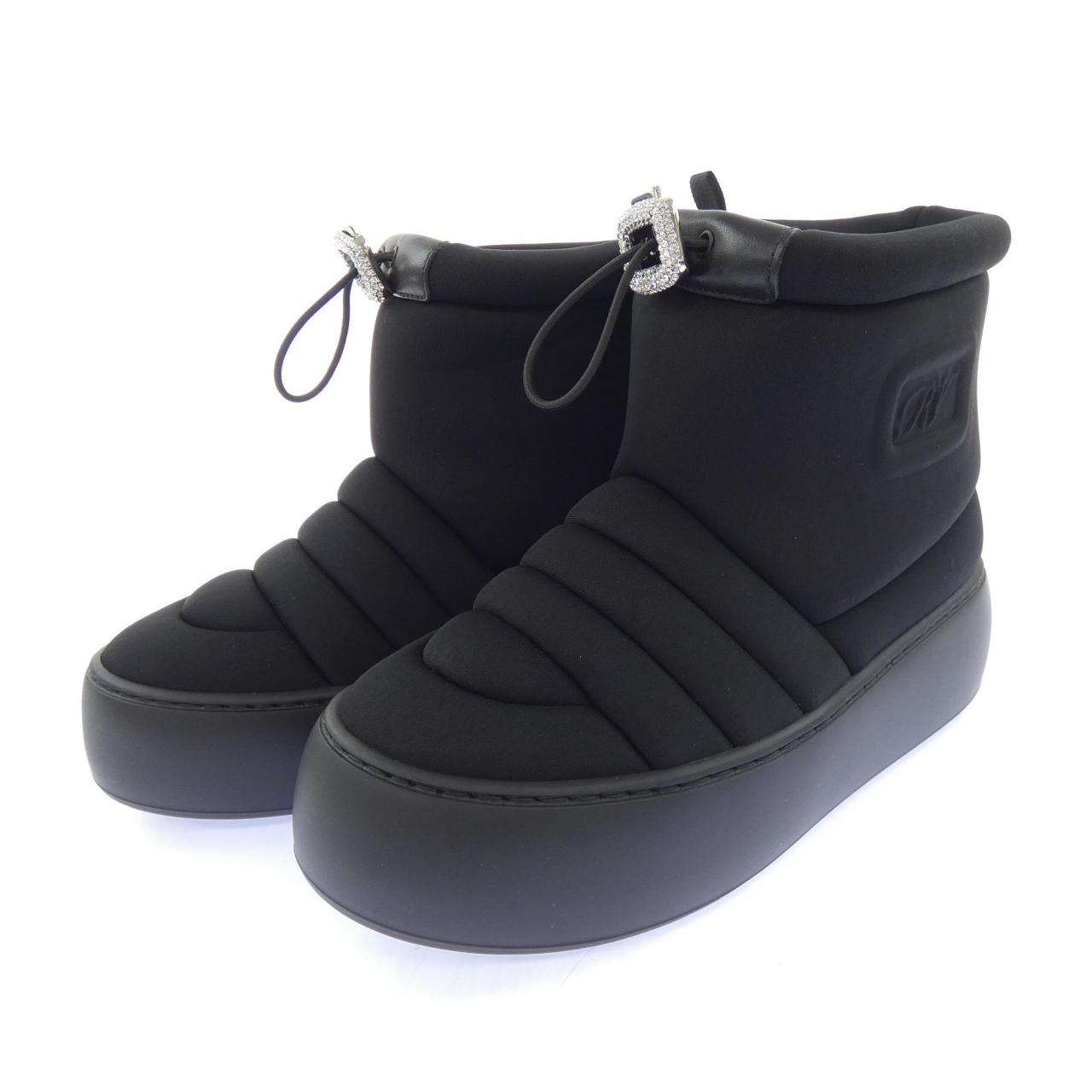 ロジェヴィヴィエ ROGER VIVIER ブーツ