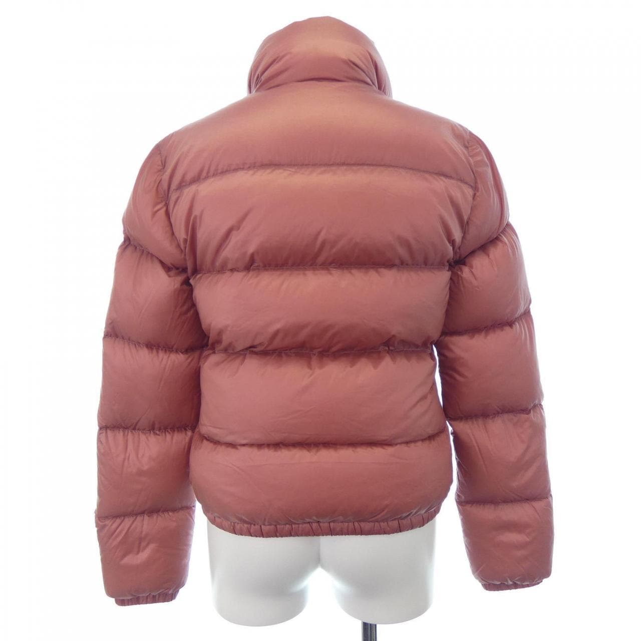 モンクレール MONCLER ダウンジャケット